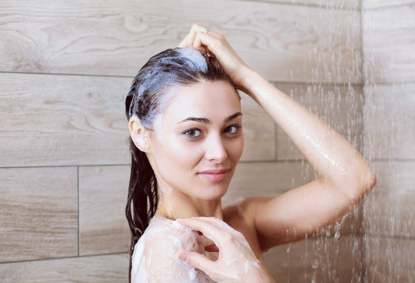 Choosing the Right Shampoo and Conditioner for Your Hair