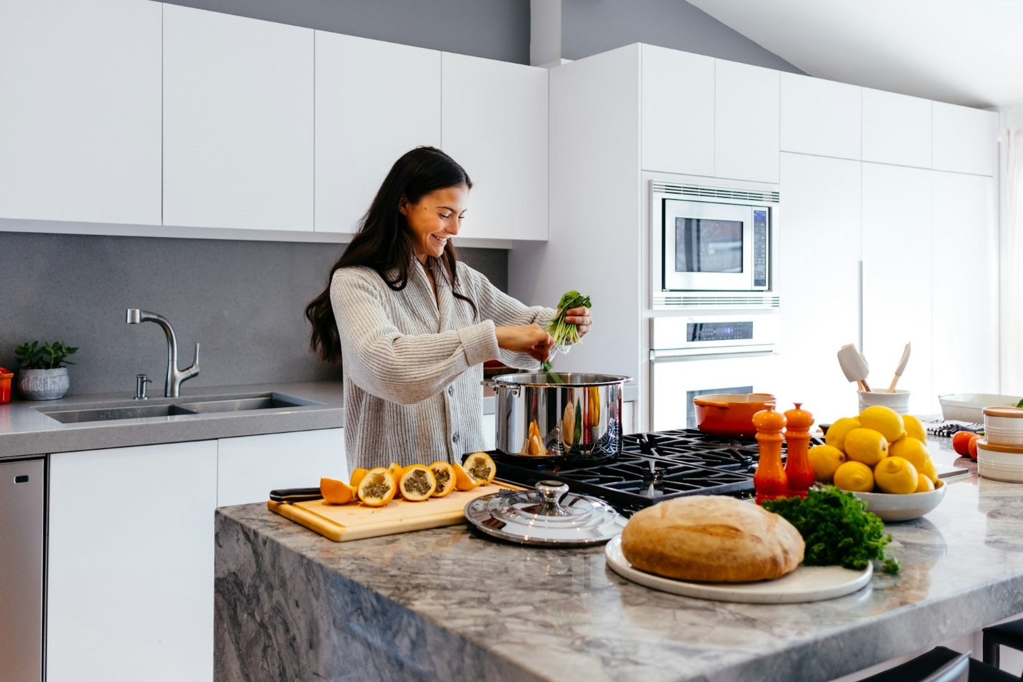 Mindful Eating: A Key to Sustainable Weight Management