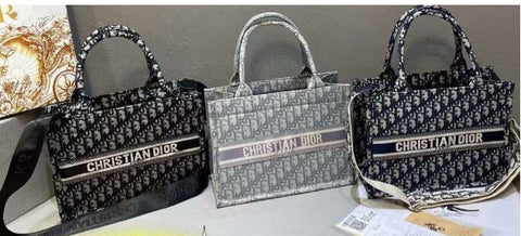 4392 (Small) - Dior
